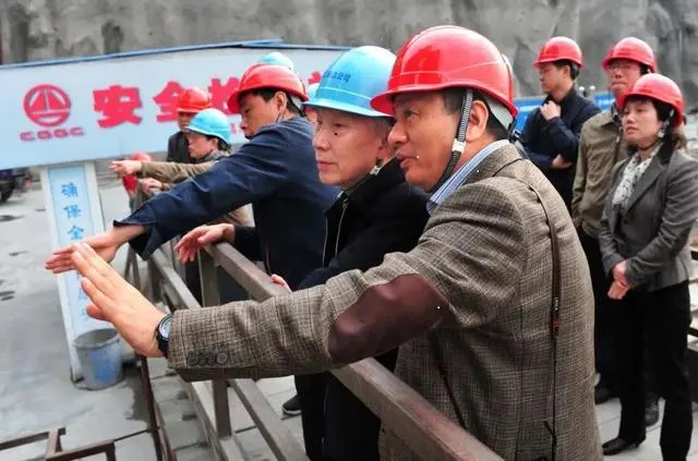 钮新强院士获首届“湖北省杰出人才奖”