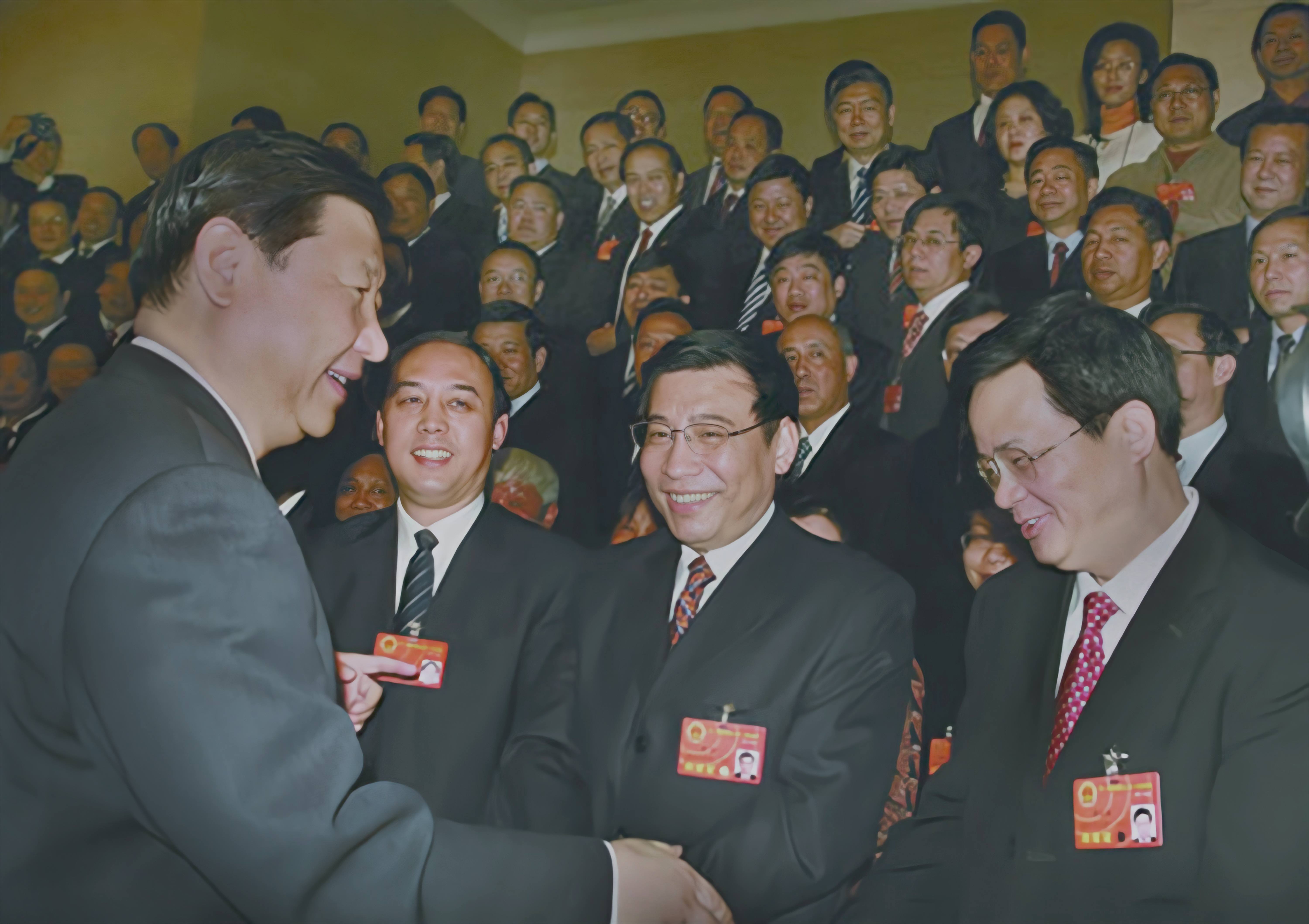 习近平总书记亲切接见郭生练教授